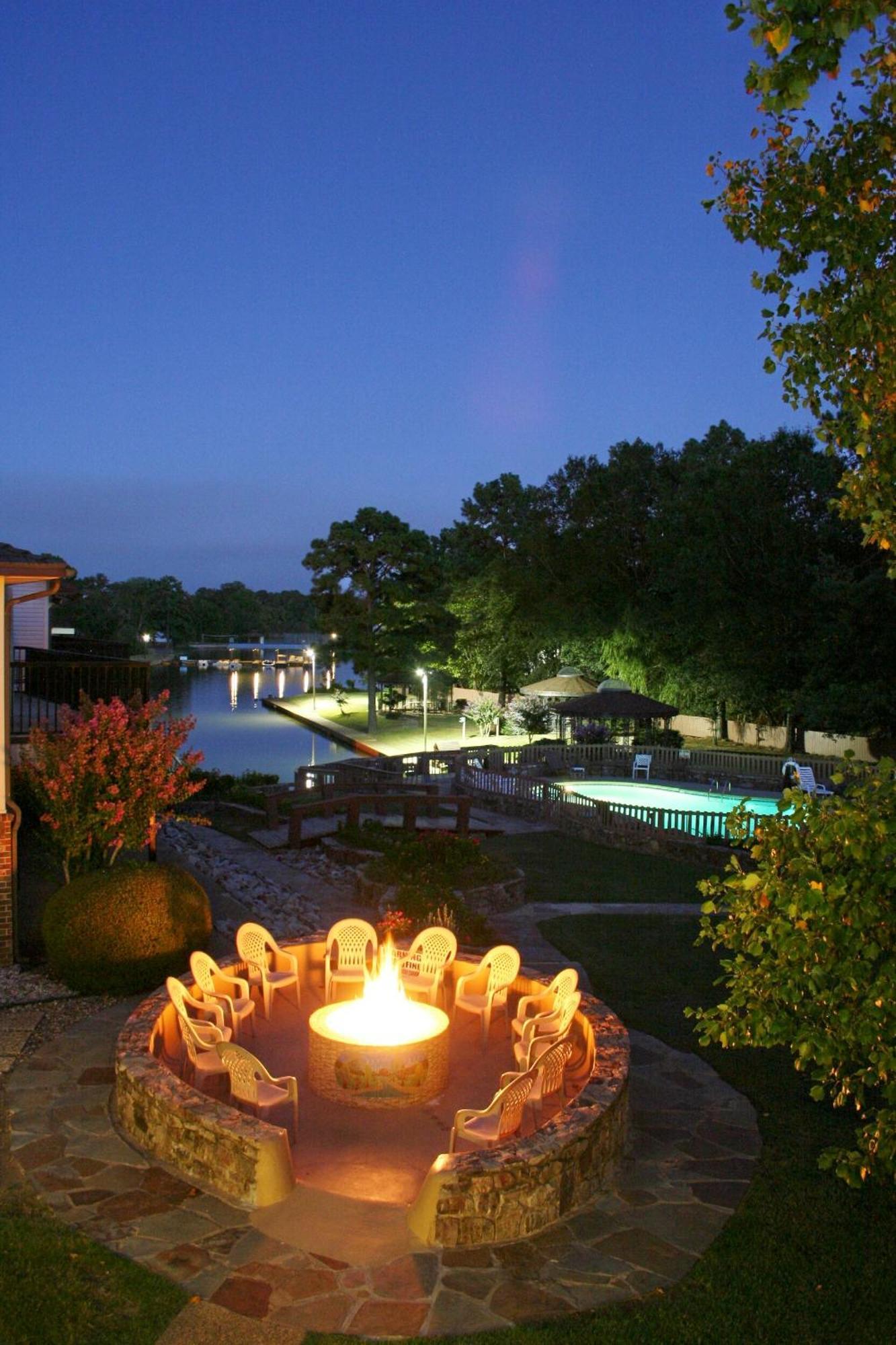 Emerald Isle Resort Hot Springs Exterior foto